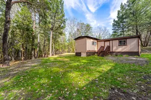 1970 Saratoga Way, Grants Pass, OR 97526 - Photo 1