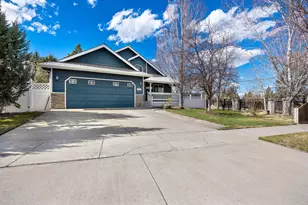 1549 Glacier Ridge Rd, Bend, OR 97701 - Photo 1