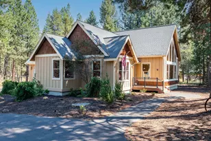 56072 Remington Dr, Bend, OR 97707 - Photo 1