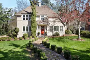 1711 E Main St, Medford, OR 97504 - Photo 1