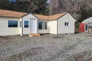 3352 NW Oneil Hwy, Prineville, OR 97754 - Photo 1