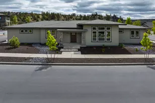 744 NE Stringline Ct, Prineville, OR 97754 - Photo 1