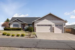 200 Ridgeview Dr, Culver, OR 97734 - Photo 1