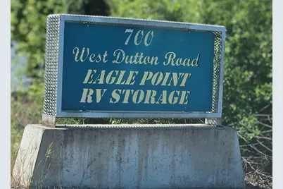 700 W Dutton Road, Eagle Point, OR 97524 - Photo 1