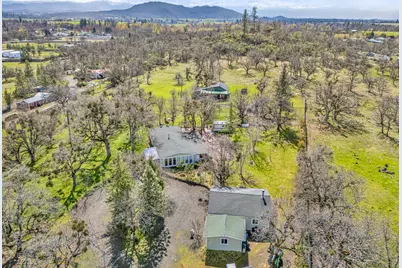 349 Capri Drive, Eagle Point, OR 97524 - Photo 1