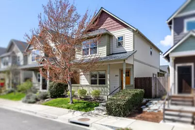 243 Wintersage, Talent, OR 97540 - Photo 1