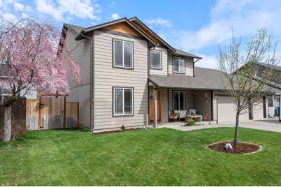 2173 NW Kingwood Avenue, Redmond, OR 97756 - Photo 1