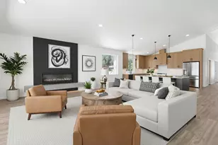 271 E Diamond Peak Ave, Sisters, OR 97759 - Photo 1