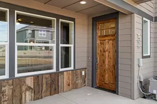 4275 SW 39th St, Redmond, OR 97756 - Photo 1