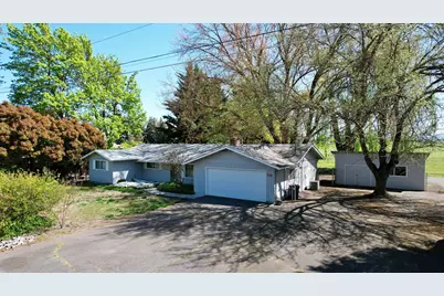 5366 Teresa Way, Central Point, OR 97502 - Photo 1