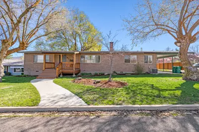 2507 Hawkins Street, Klamath Falls, OR 97601 - Photo 1