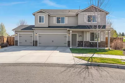 1830 SW 36th Way, Redmond, OR 97756 - Photo 1