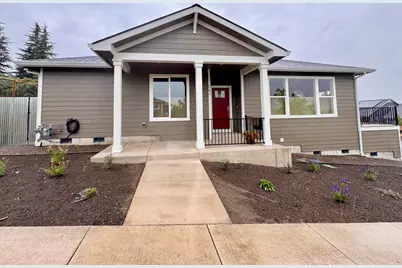 562 Coffee Lane, Ashland, OR 97520 - Photo 1