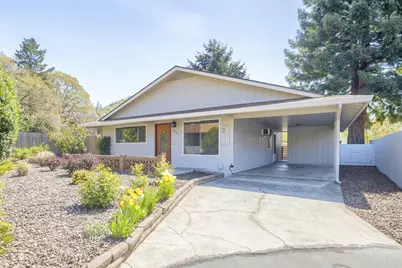 742 Brookside Circle, Rogue River, OR 97537 - Photo 1