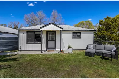 2241 SE Roadway Lane, Prineville, OR 97754 - Photo 1