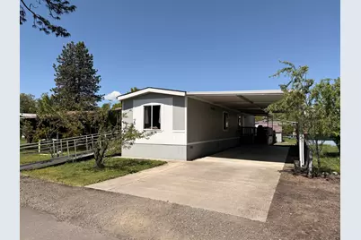 20 Brophy Way #UNIT 2, Shady Cove, OR 97539 - Photo 1