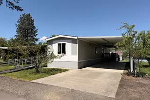 20 Brophy Way, Shady Cove, OR 97539 - Photo 1