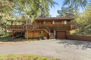 1273 Lynnewood Blvd, Klamath Falls, OR 97601 - Photo 1