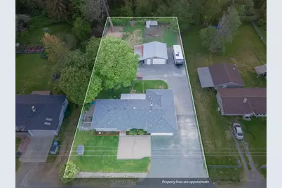 1300 Ojai Avenue, Grants Pass, OR 97527 - Photo 1