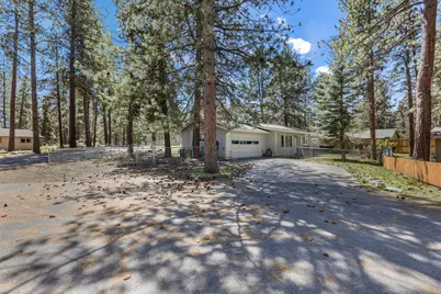 60843 Emigrant Circle, Bend, OR 97702 - Photo 1