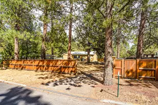 60960 Granite Dr, Bend, OR 97702 - Photo 1