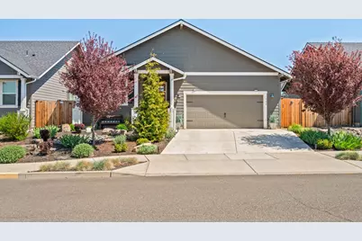 344 NW 33rd Street, Redmond, OR 97756 - Photo 1