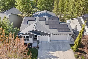 413 NW Flagline Dr, Bend, OR 97703 - Photo 1