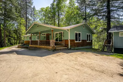 424 Roan Drive, Grants Pass, OR 97526 - Photo 1