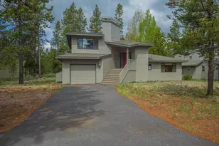 57815 Shagbark Ln, Sunriver, OR 97707 - Photo 1