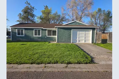 102 Ridgeview Street, Tulelake, CA 96134 - Photo 1