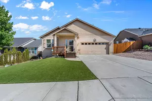 3325 SW Antler Ridge Ln, Redmond, OR 97756 - Photo 1