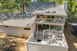 57516 Lark Ln, Sunriver, OR 97707 - Photo 1