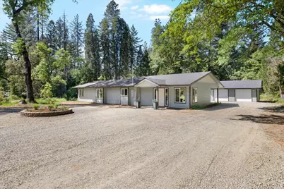 2800 Fish Hatchery Road, Grants Pass, OR 97527 - Photo 1