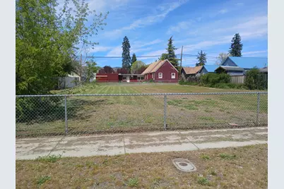 Vine Avenue #497,498, Klamath Falls, OR 97601 - Photo 1