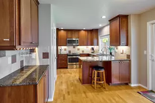 6605 SW Essex Ct, Wilsonville, OR 97070 - Photo 1