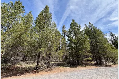 15942 Leslie Drive, La Pine, OR 97739 - Photo 1