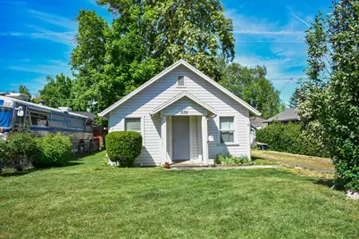 335 Marie Street, Medford, OR 97504 - Photo 1