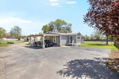 2839 Kane Street, Klamath Falls, OR 97603 - Photo 1