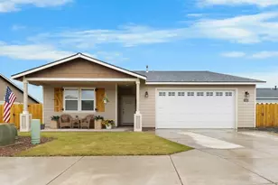 515 SE Segoviano Ct, Madras, OR 97741 - Photo 1