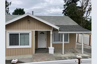 517 Spencer Street, Medford, OR 97504 - Photo 1