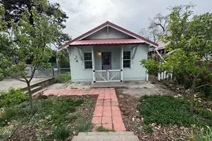 1812 Worden Ave, Klamath Falls, OR 97601 - Photo 1