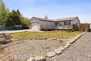 1007 NW Teal Loop, Prineville, OR 97754 - Photo 1