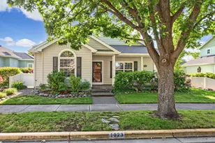 1023 Sandoz St, Central Point, OR 97502 - Photo 1