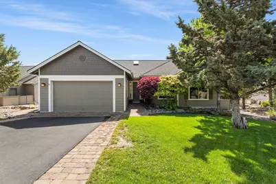 1054 Yosemite Falls Drive, Redmond, OR 97756 - Photo 1