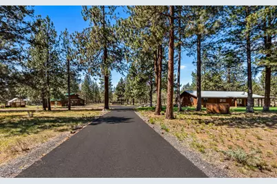 69269 Crooked Horseshoe Road, Sisters, OR 97759 - Photo 1