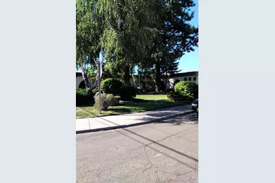 1627 NE 3rd Street #STE 1, Bend, OR 97701 - Photo 1