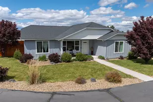 541 Sunrise Circle, Metolius, OR 97741 - Photo 1