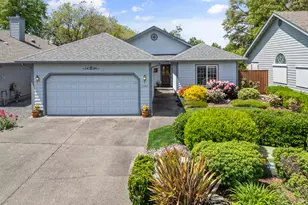 1168 Osprey Dr, Grants Pass, OR 97526 - Photo 1