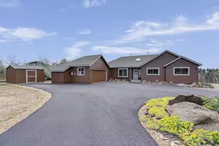 17197 Mountain View Rd, Sisters, OR 97759 - Photo 1