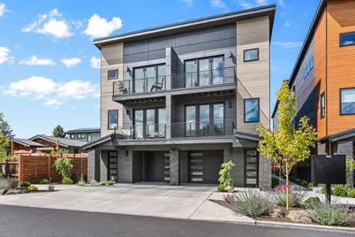 26 NW McCann Avenue #UNIT 2, Bend, OR 97703 - Photo 1